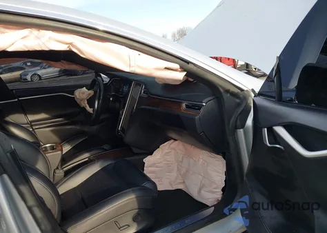 2017 Tesla Model S 100D/60D/75D/90D/P100D из США, поврежденный, VIN 5YJSA1E24HF217957